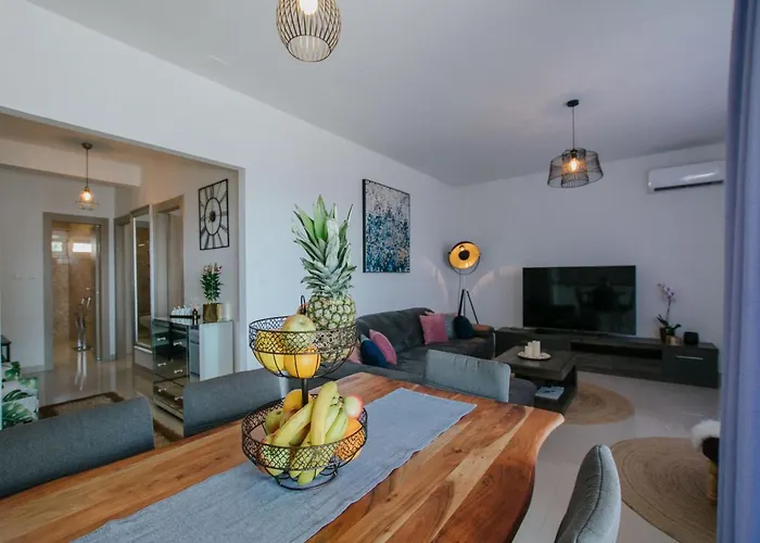 With Parking Space Seget Donji, - 22549 *